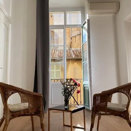 Homelivia, Vieux Nice, De Charme, Clim Balcon Apartment Nice