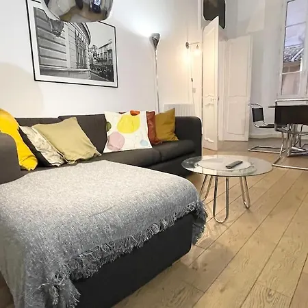 Homelivia, Vieux Nice, De Charme, Clim Balcon Apartment Nice